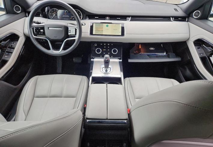 Salvage 2023 Land Rover Evoque Se in Белый