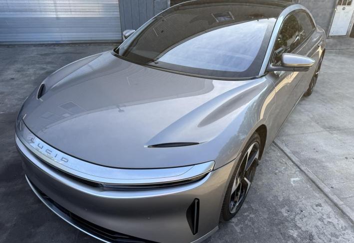 Salvage 2025 Lucid Motors Air  in Silver