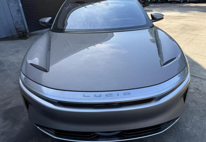 Salvage 2025 Lucid Motors Air  in Silver