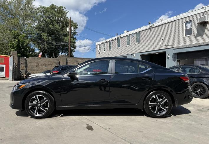 Salvage 2025 Nissan Sentra Sv in Black