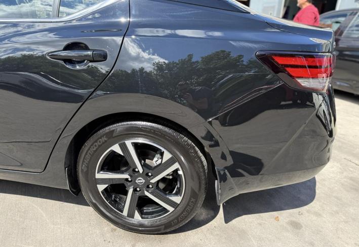 Salvage 2025 Nissan Sentra Sv in Black