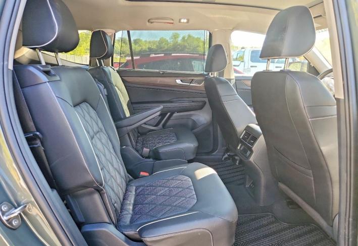 Salvage 2026 Volkswagen Atlas Sel Premium R-line in Green