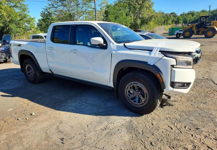 Salvage 2025 Nissan Frontier Pro-4x in White
