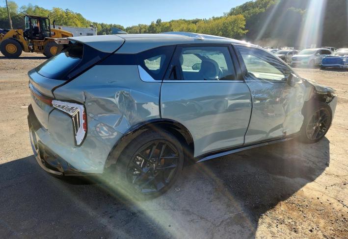 Salvage 2026 Kia K4 Gt-line Turbo in Зеленый