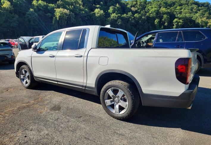 Salvage 2026 Honda Ridgeline  in White