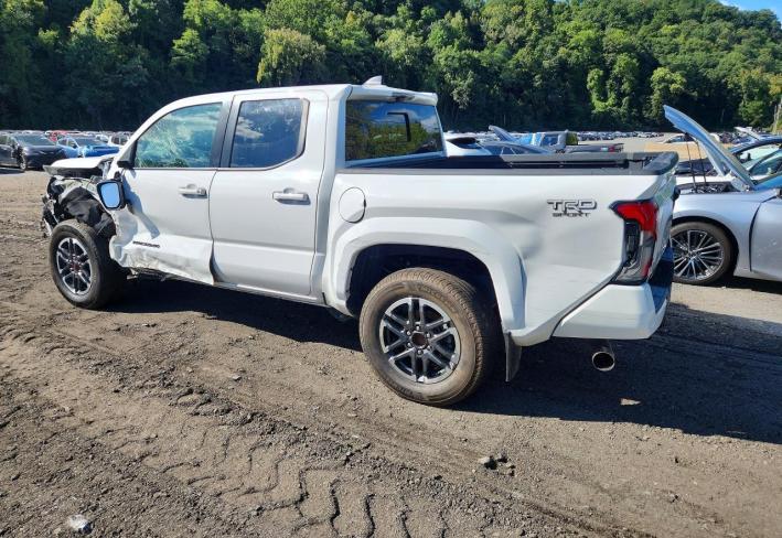 Salvage 2024 Toyota Tacoma Trd Sport in White