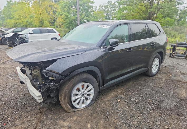 Salvage 2025 Toyota Grand Highlander Xle in Black