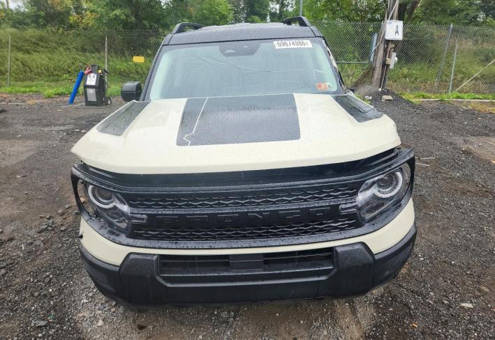 Salvage 2025 Ford Bronco Sport Big Bend in Brown