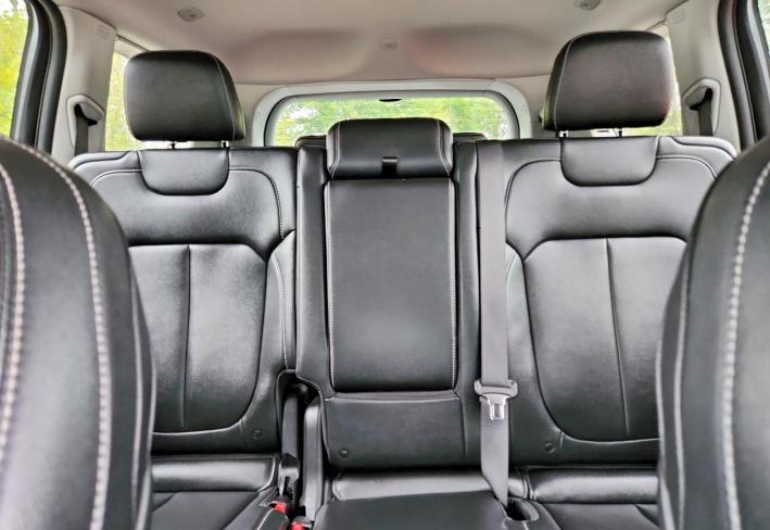 Salvage 2023 Jeep Grand Cherokee Limited in Gray