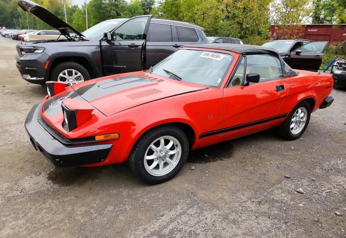 Salvage 1980 Triumph Tr7 Roadster in Red