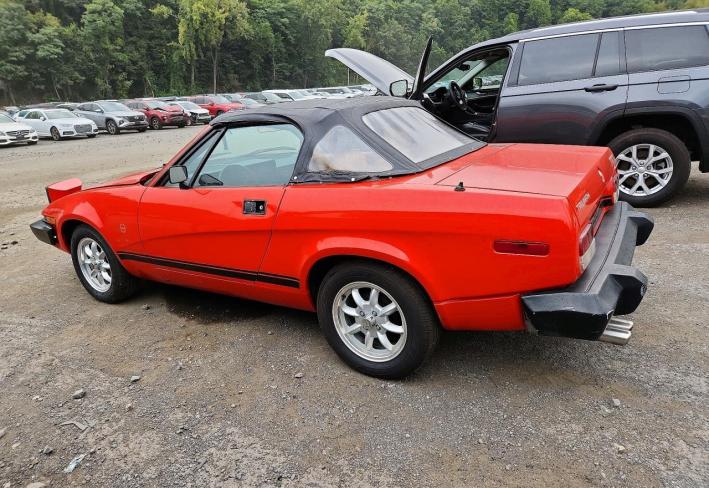 Salvage 1980 Triumph Tr7 Roadster in Red