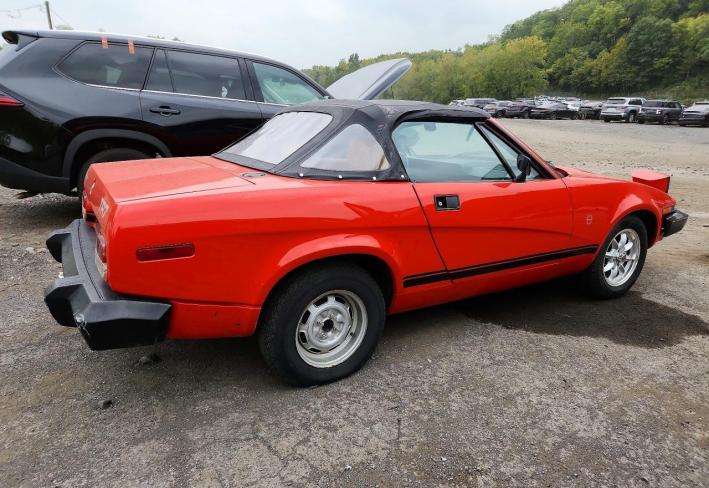 Salvage 1980 Triumph Tr7 Roadster in Red