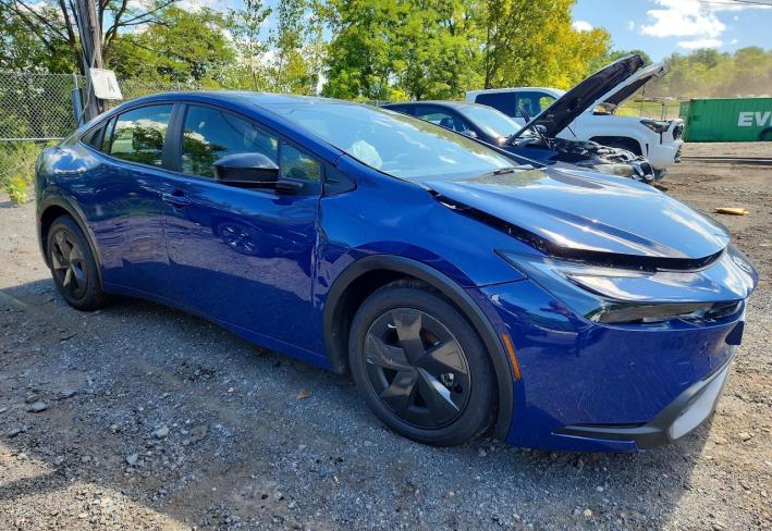 Salvage 2026 Toyota Prius Le in Blue