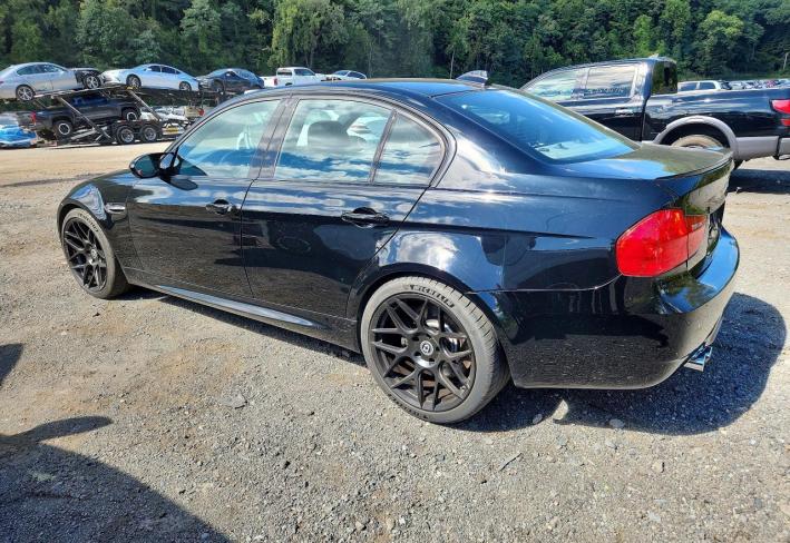 Salvage 2009 Bmw M3  in Black