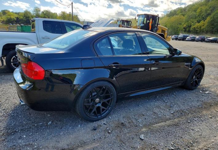 Salvage 2009 Bmw M3  in Black
