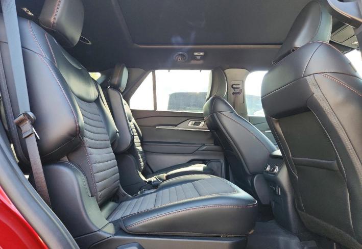 Salvage 2025 Ford Explorer St-line in Burgundy