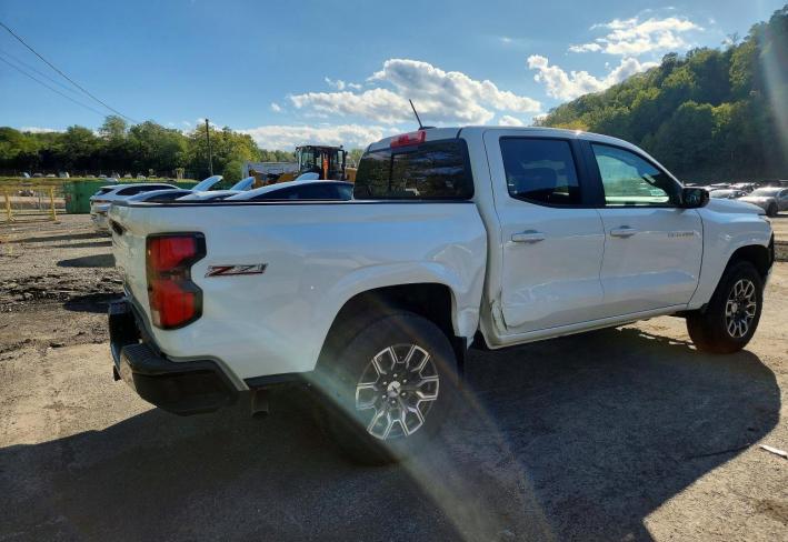 Salvage 2024 Chevrolet Colorado Z71 in White
