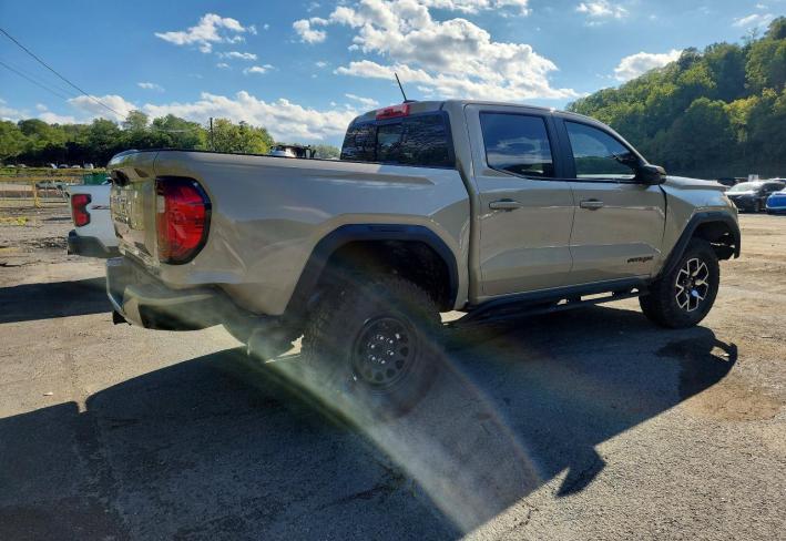 Salvage 2024 Gmc Canyon At4x in Brown