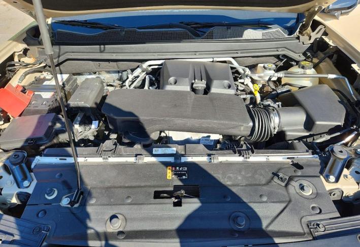 Salvage 2024 Gmc Canyon At4x in Brown