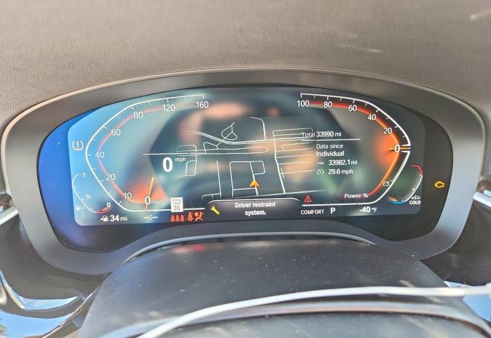 Salvage 2023 Bmw 540 Xi in Gray