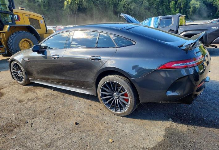 Salvage 2019 Mercedes Benz Amg Gt 63  in Серый