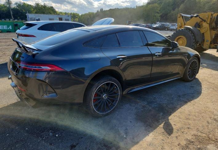 Salvage 2019 Mercedes Benz Amg Gt 63  in Серый
