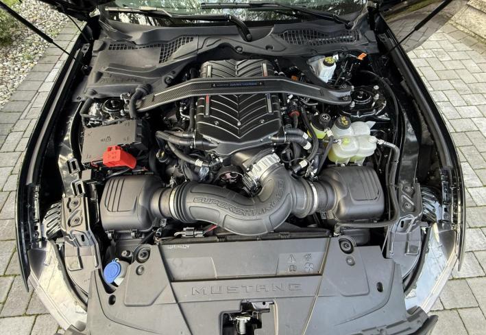 Salvage 2024 Ford Mustang Dark Horse in Черный