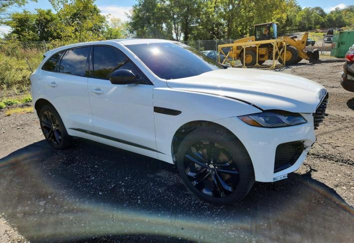 Salvage 2025 Jaguar F-pace R-dynamic S in Белый