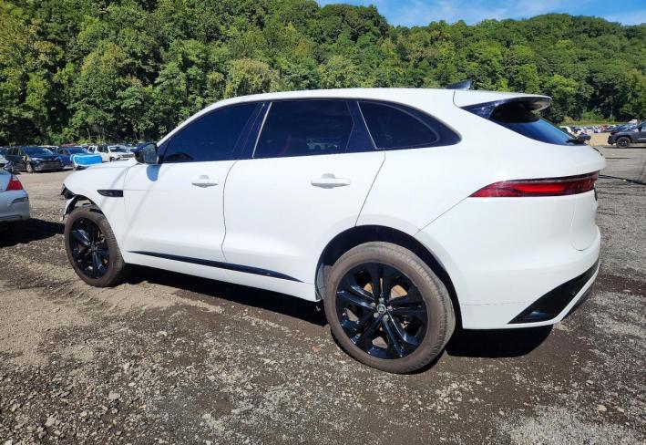 Salvage 2025 Jaguar F-pace R-dynamic S in Белый