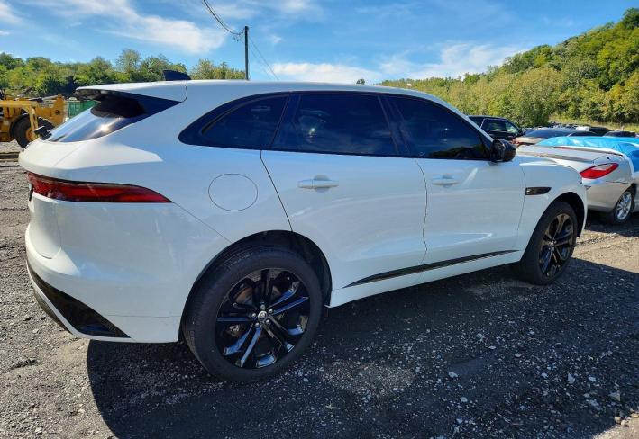 Salvage 2025 Jaguar F-pace R-dynamic S in Белый