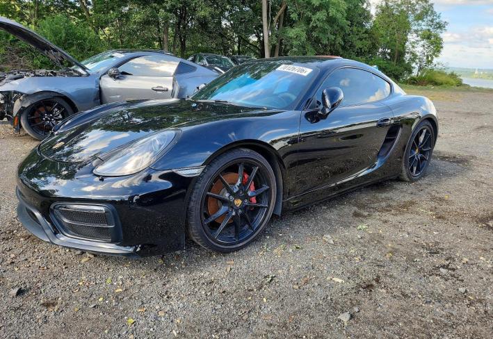 Salvage 2016 Porsche Cayman Gts in Черный