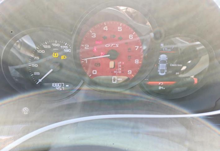 Salvage 2016 Porsche Cayman Gts in Черный