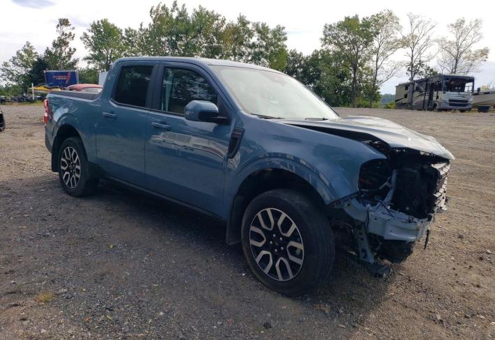 Salvage 2023 Ford Maverick Xl in Серый