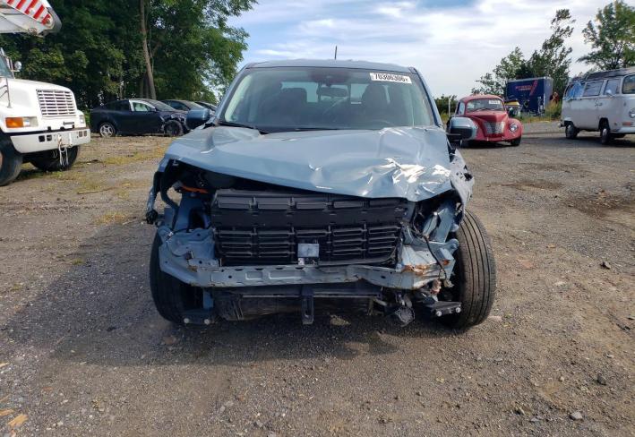 Salvage 2023 Ford Maverick Xl in Серый
