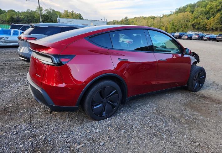 Salvage 2026 Tesla Model Y  in Бордовый