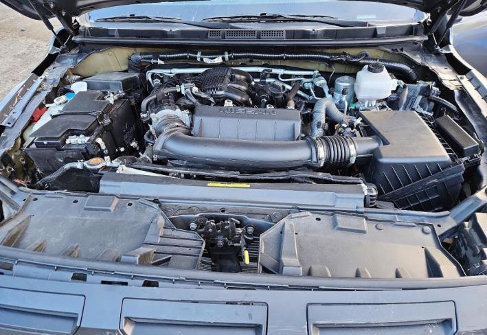 Salvage 2026 Nissan Frontier  in Серый