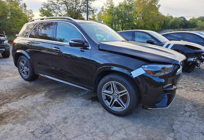 Salvage 2025 Mercedes-benz Gle 450 4matic in Черный
