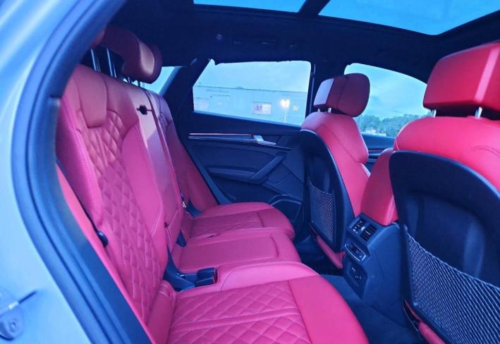 Salvage 2024 Audi Sq5 Prestige in Белый