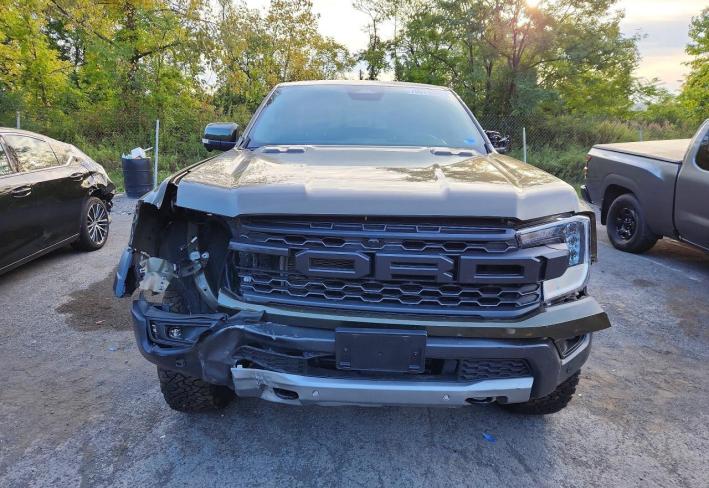Salvage 2025 Ford Ranger Raptor in Коричневый