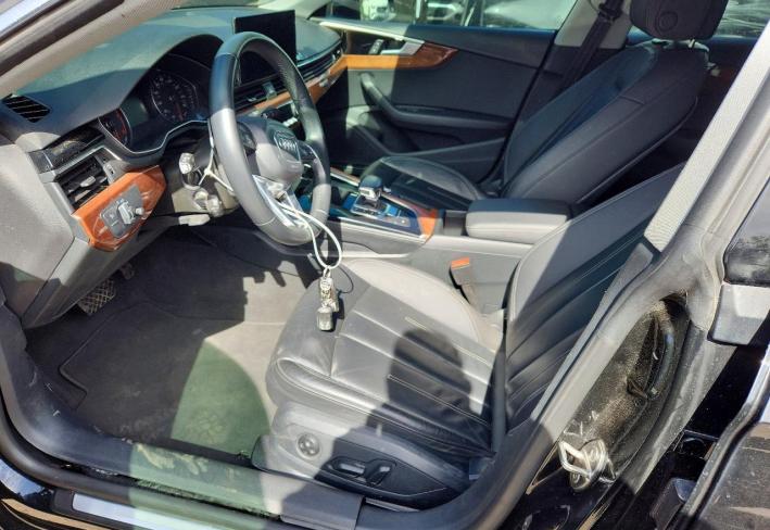 Salvage 2024 Audi A5  in Черный