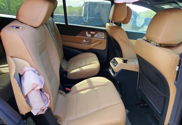 Salvage 2026 Mercedes-benz Gls 450 4matic in Черный