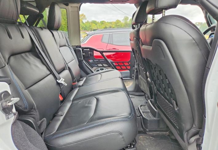 Salvage 2023 Jeep Wrangler Rubicon 4xe in Белый