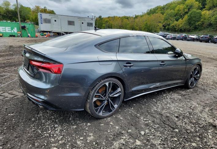 Salvage 2022 Audi S5 Premium Plus in Серый