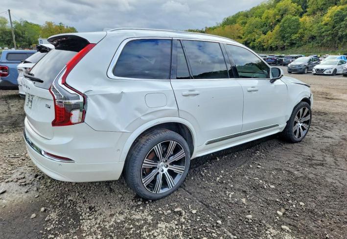 Salvage 2025 Volvo Xc90 Plus in Белый