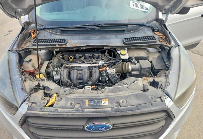Salvage 2019 Ford Escape  in Gray