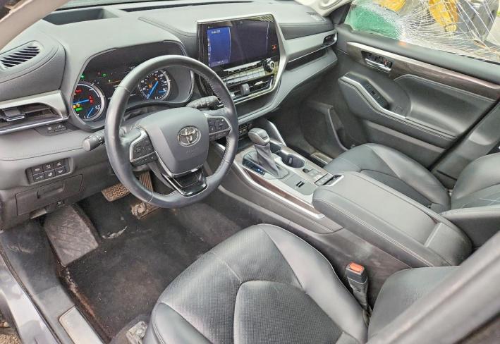 Salvage 2021 Toyota Highlander Hybrid Platinum in Gray