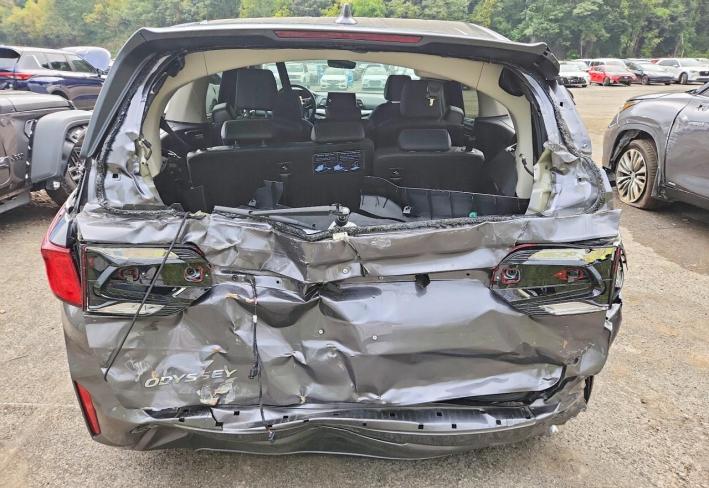 Salvage 2026 Honda Odyssey Exl in Gray