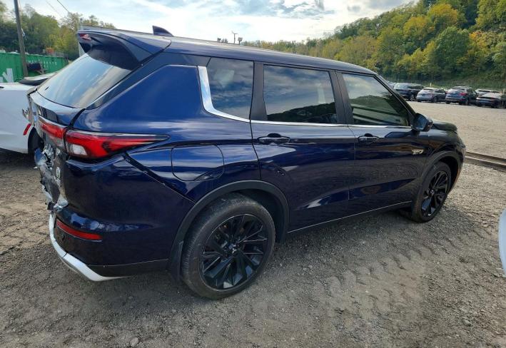 Salvage 2024 Mitsubishi Outlander Se in Black