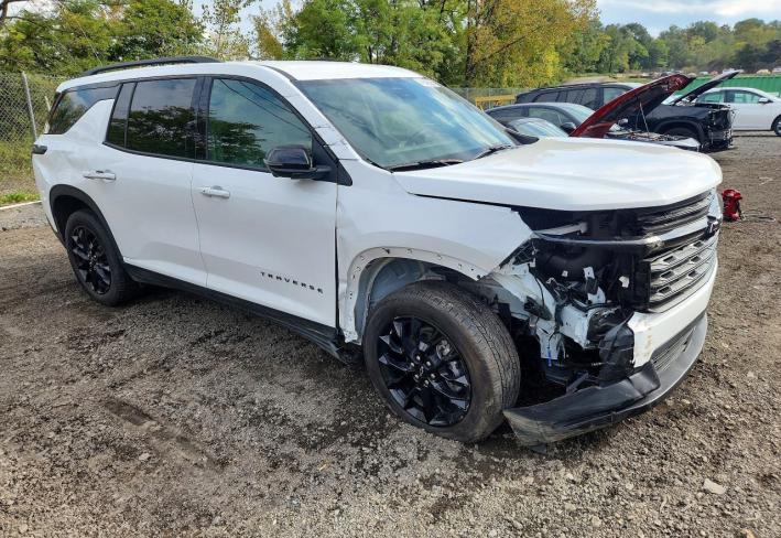 Salvage 2026 Chevrolet Traverse Lt in White