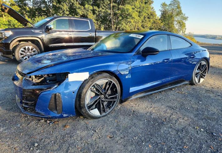 Salvage 2024 Audi Rs E-tron Gt in Blue